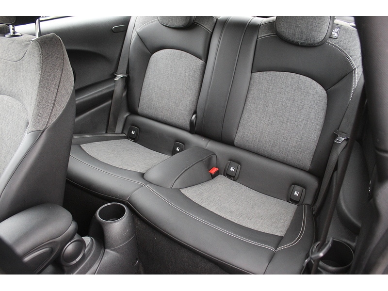 Used MINI Electric Hatch 2020 for sale - 76210944: Photo 18