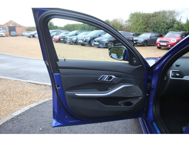 Used BMW 3 Series 2022 for sale - 76323798: Photo 35