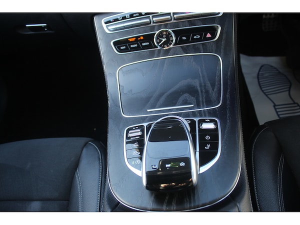 Used Mercedes-Benz E-Class for sale - 76171070: Photo 30