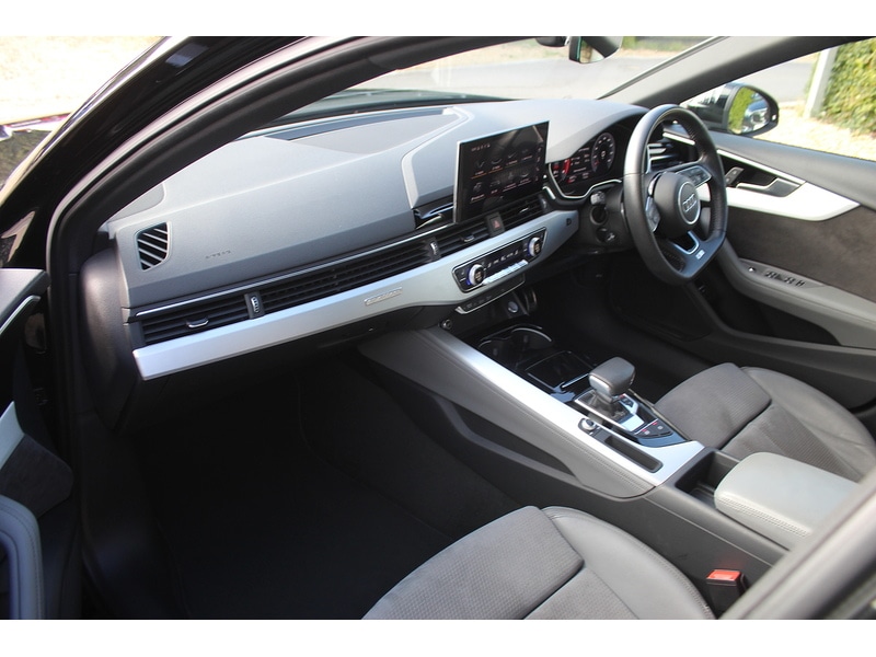 Used Audi A4 Avant 2019 for sale - 76206696: Photo 14