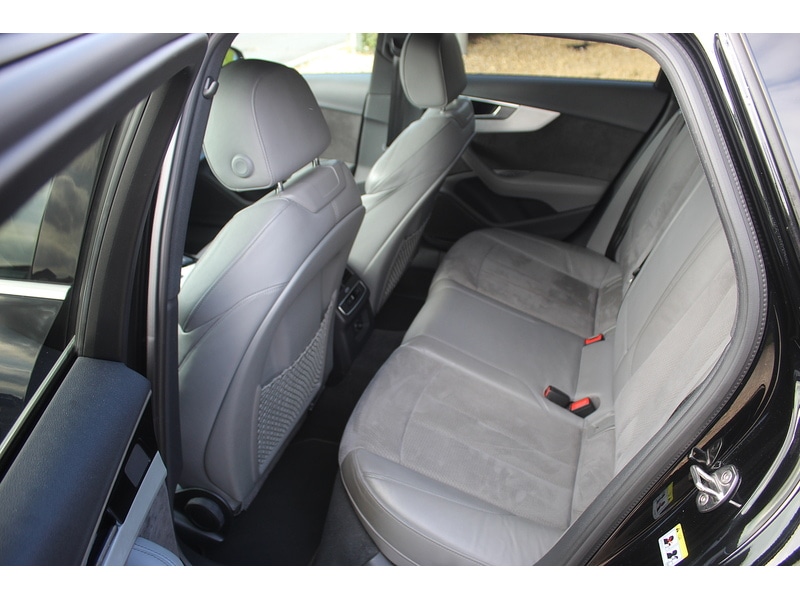 Used Audi A4 Avant 2019 for sale - 76206696: Photo 18