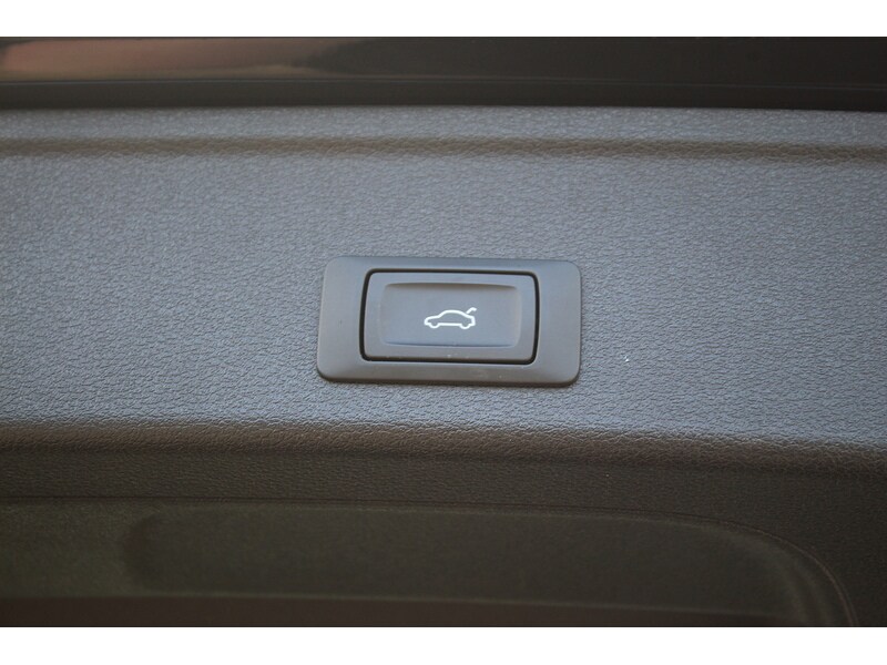 Used Audi A4 Avant 2019 for sale - 76206696: Photo 39