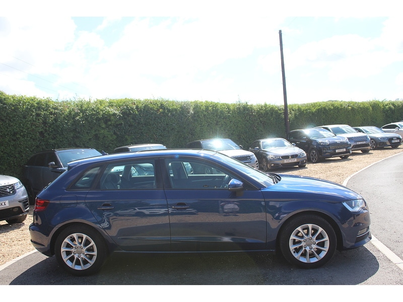 Used Audi A3 2013 for sale - 76464469: Photo 6