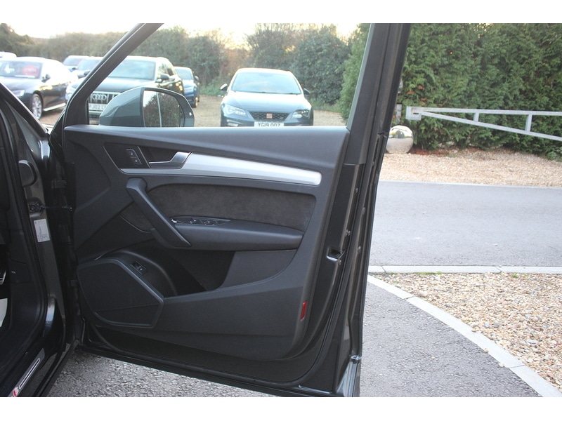 Used Audi Q5 2020 for sale - 76605287: Photo 29