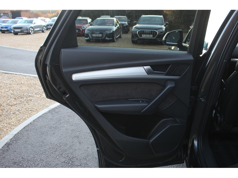 Used Audi Q5 2020 for sale - 76605287: Photo 31