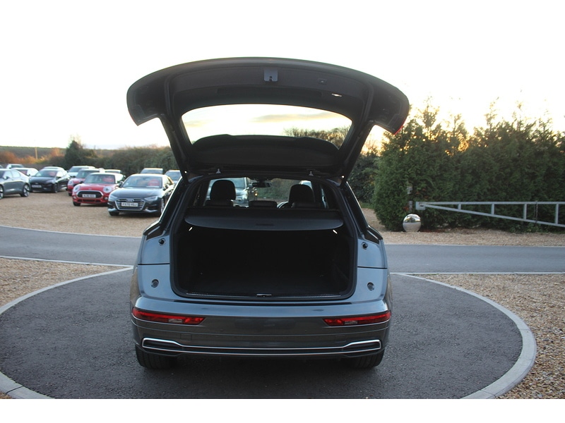 Used Audi Q5 2020 for sale - 76605287: Photo 33