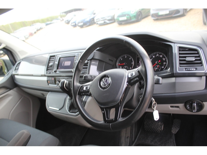 Used Volkswagen Transporter 2018 for sale - 77984909: Photo 13