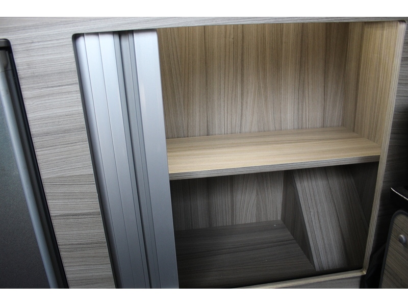 Used Volkswagen Transporter 2018 for sale - 77984909: Photo 21