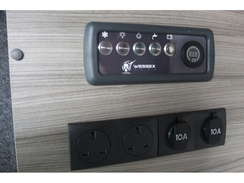 Used Volkswagen Transporter 2018 for sale - 77984909: Photo 24