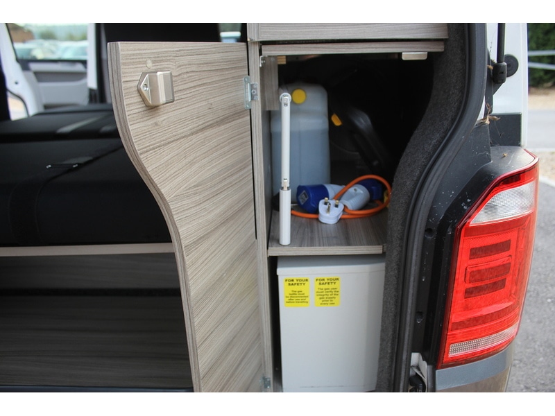 Used Volkswagen Transporter 2018 for sale - 77984909: Photo 32