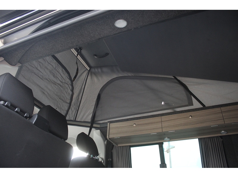 Used Volkswagen Transporter 2018 for sale - 77984909: Photo 35