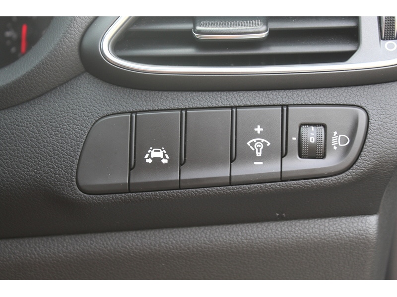 Used Hyundai i30 2020 for sale - 75878014: Photo 29