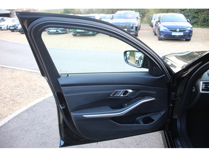 Used BMW 3 Series 2020 for sale - 78045109: Photo 44