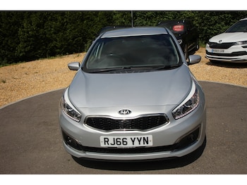 Used Kia Ceed 2017 for sale - 79436010: Photo