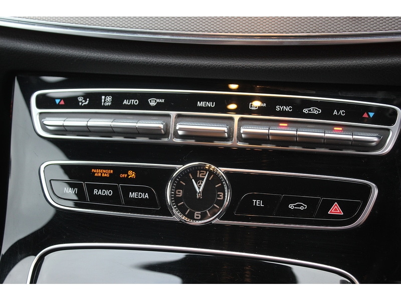 Used Mercedes-Benz E Class 2018 for sale - 76836677: Photo 35