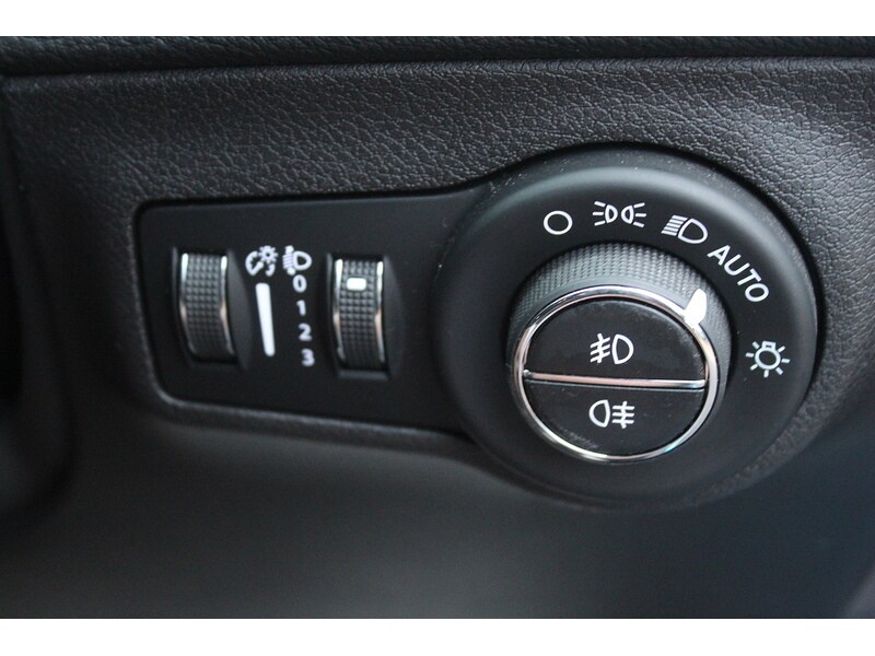 Used Jeep Compass 2020 for sale - 76626970: Photo 28