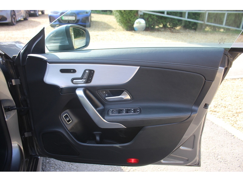 Used Mercedes-Benz CLA 2019 for sale - 77730880: Photo 15