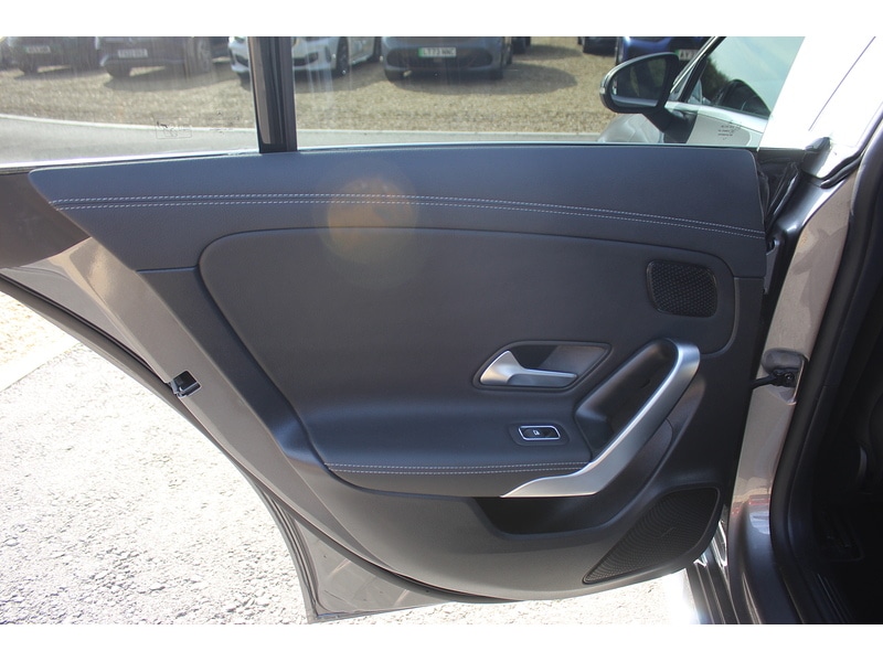 Used Mercedes-Benz CLA 2019 for sale - 77730880: Photo 21