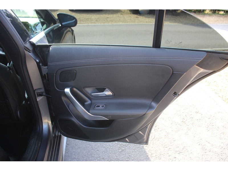 Used Mercedes-Benz CLA 2019 for sale - 77730880: Photo 23