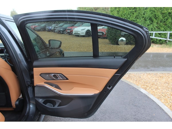 Used BMW 3 Series 2019 for sale - 75704332: Photo 33