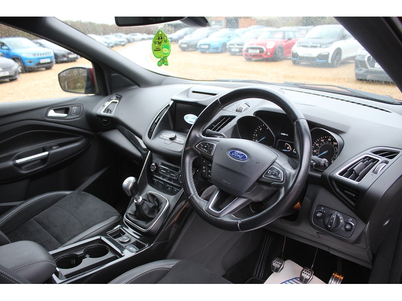 Used Ford Kuga 2017 for sale - 76962839: Photo 13