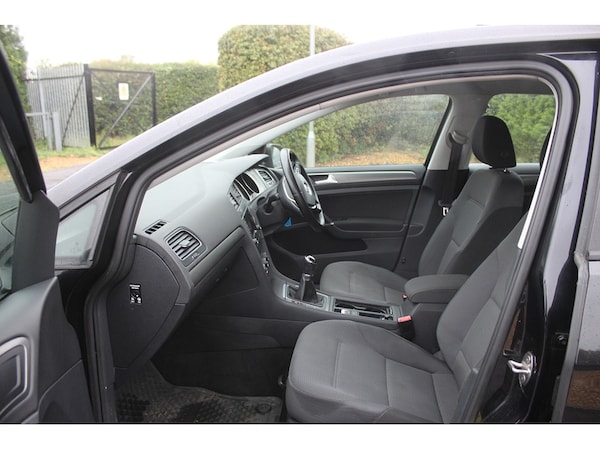 Used Volkswagen Golf 2013 for sale - 76157849: Photo 17