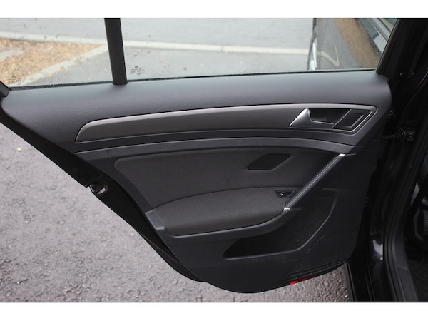 Used Volkswagen Golf 2013 for sale - 76157849: Photo 20