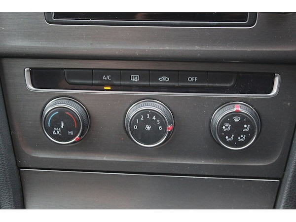 Used Volkswagen Golf 2013 for sale - 76157849: Photo 33