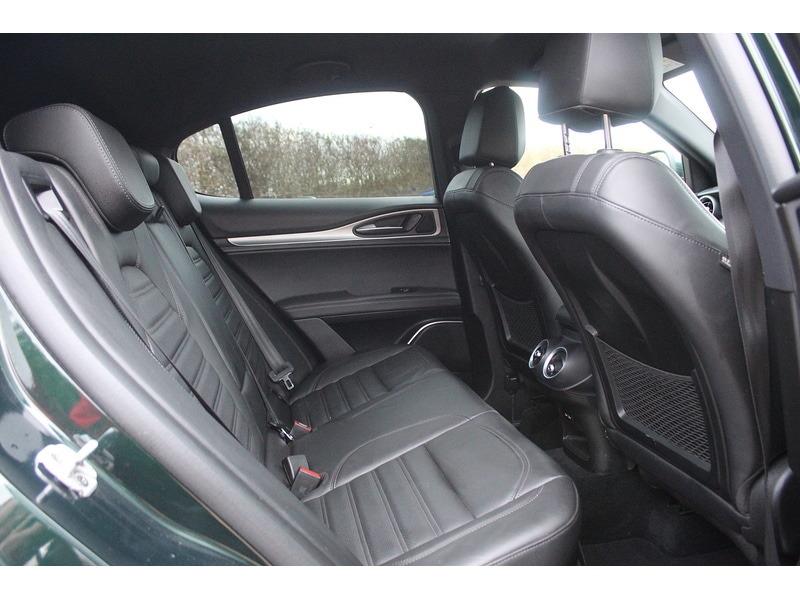 Used Alfa Romeo Stelvio 2019 for sale - 77384862: Photo 18