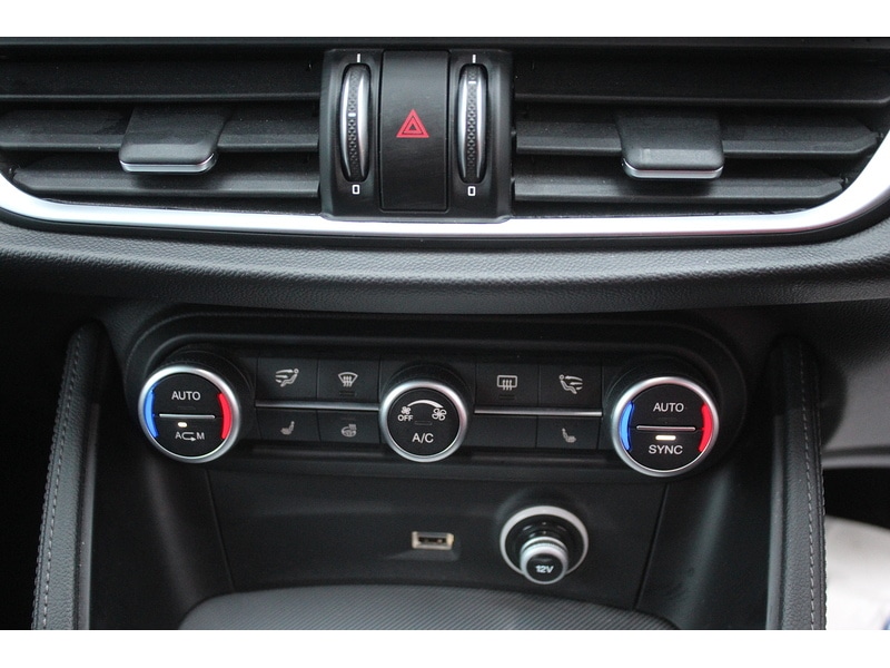 Used Alfa Romeo Stelvio 2019 for sale - 77384862: Photo 23