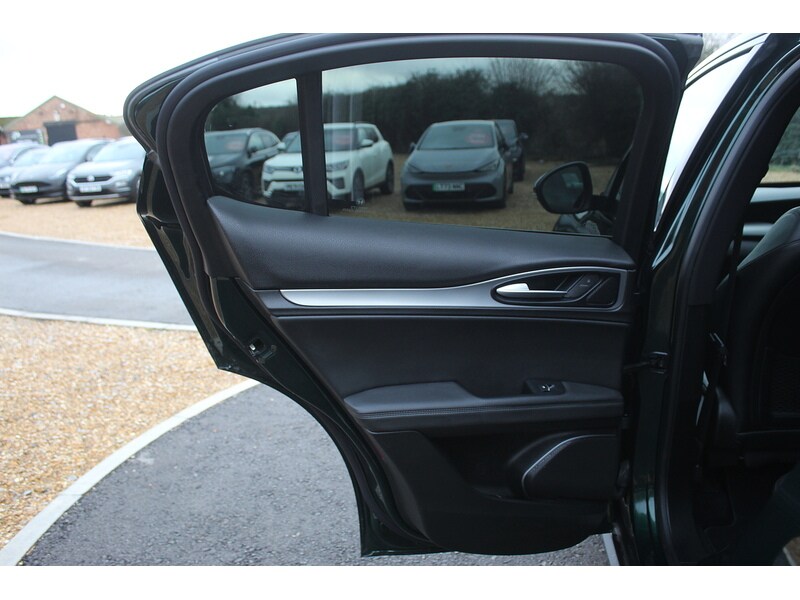 Used Alfa Romeo Stelvio 2019 for sale - 77384862: Photo 32