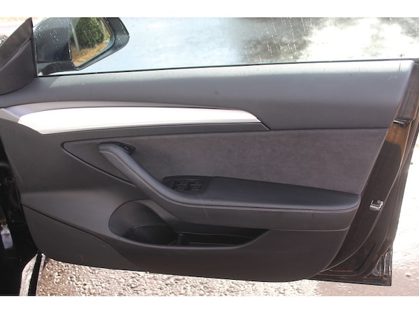 Used Tesla Model 3 2021 for sale - 75724300: Photo 28