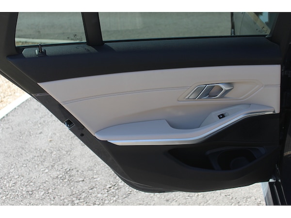 Used BMW 3 Series 2020 for sale - 75556846: Photo 35