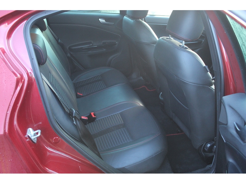 Used Alfa Romeo Giulietta 2011 for sale - 76751500: Photo 13