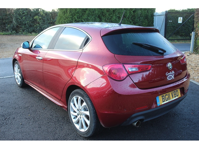 Used Alfa Romeo Giulietta 2011 for sale - 76751500: Photo 8