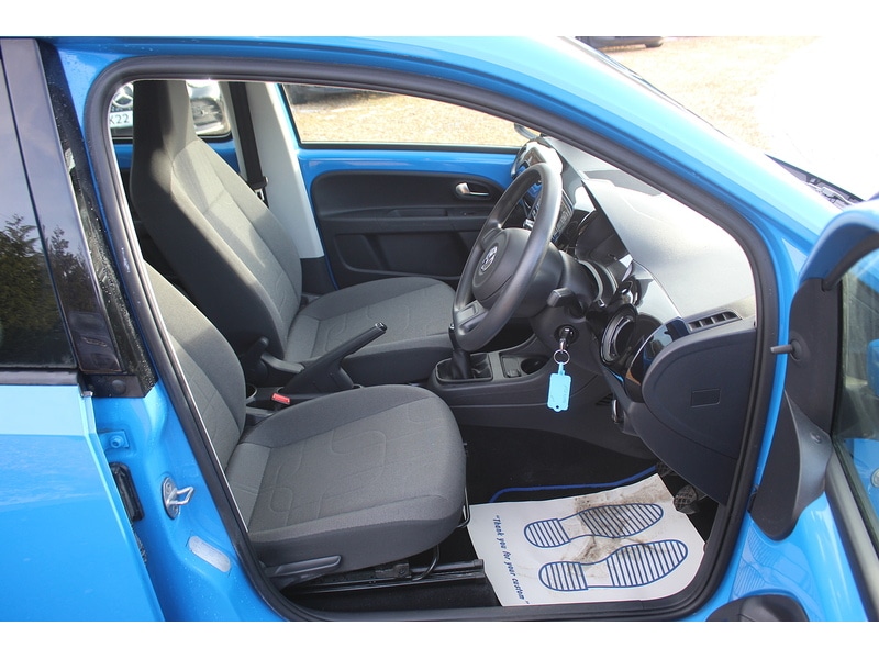 Used Volkswagen up! 2014 for sale - 76934909: Photo 14