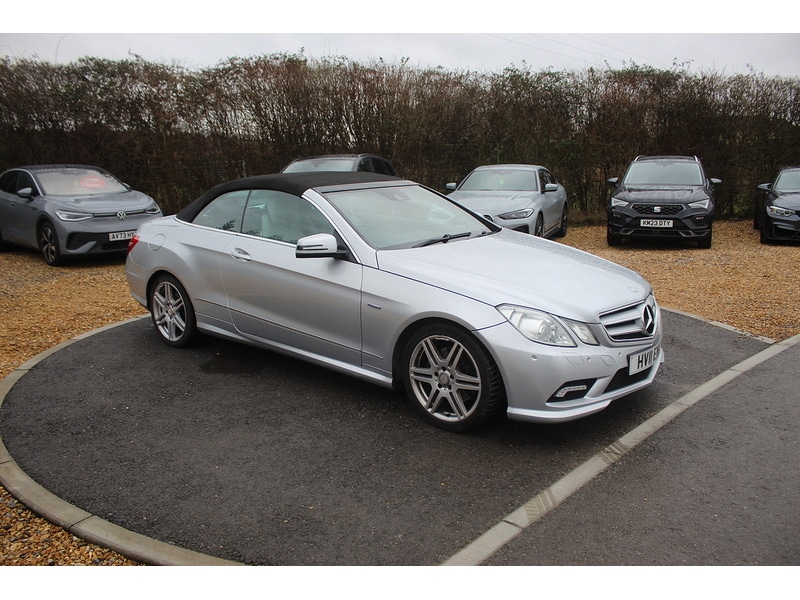 Used Mercedes-Benz E Class 2011 for sale - 77399904: Photo 1