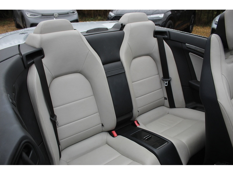 Used Mercedes-Benz E Class 2011 for sale - 77399904: Photo 20