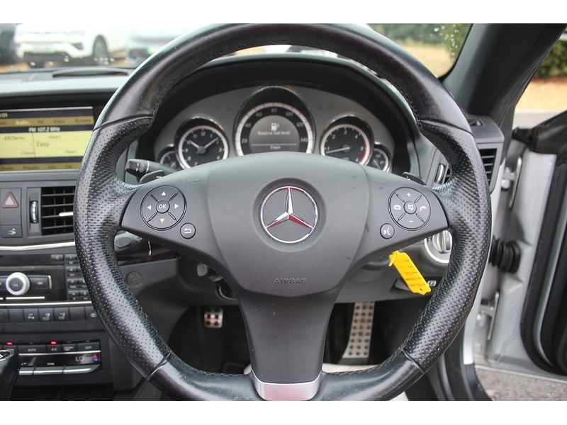 Used Mercedes-Benz E Class 2011 for sale - 77399904: Photo 25