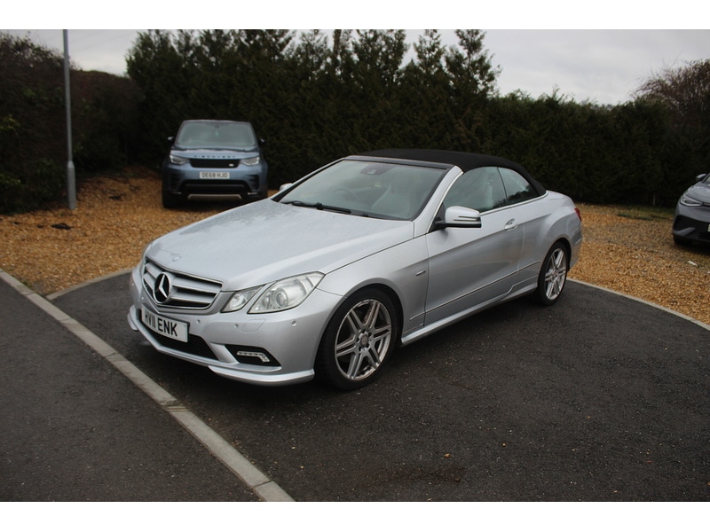 Used Mercedes-Benz E Class 2011 for sale - 77399904: Photo 5