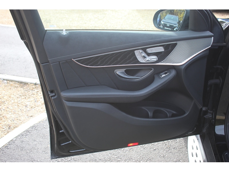 Used Mercedes-Benz EQC 2022 for sale - 76450361: Photo 30