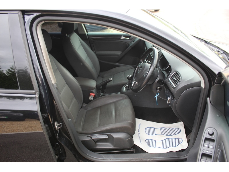 Used Volkswagen Golf 2010 for sale - 76368327: Photo 10