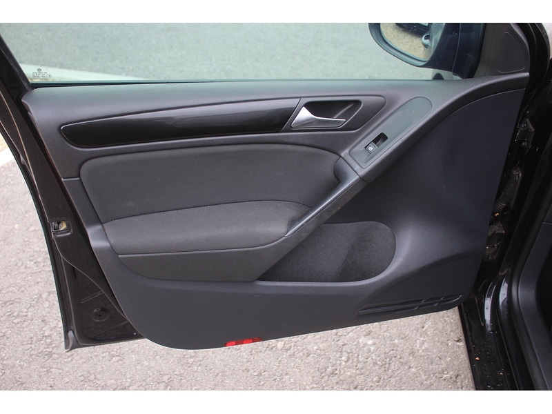 Used Volkswagen Golf 2010 for sale - 76368327: Photo 15