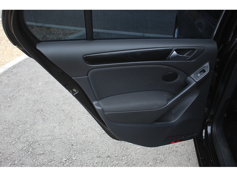 Used Volkswagen Golf 2010 for sale - 76368327: Photo 16