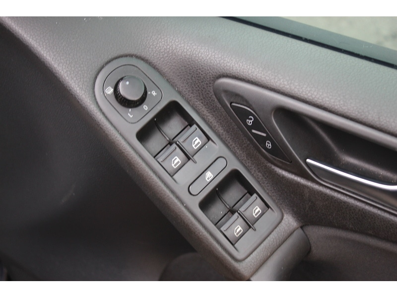 Used Volkswagen Golf 2010 for sale - 76368327: Photo 19
