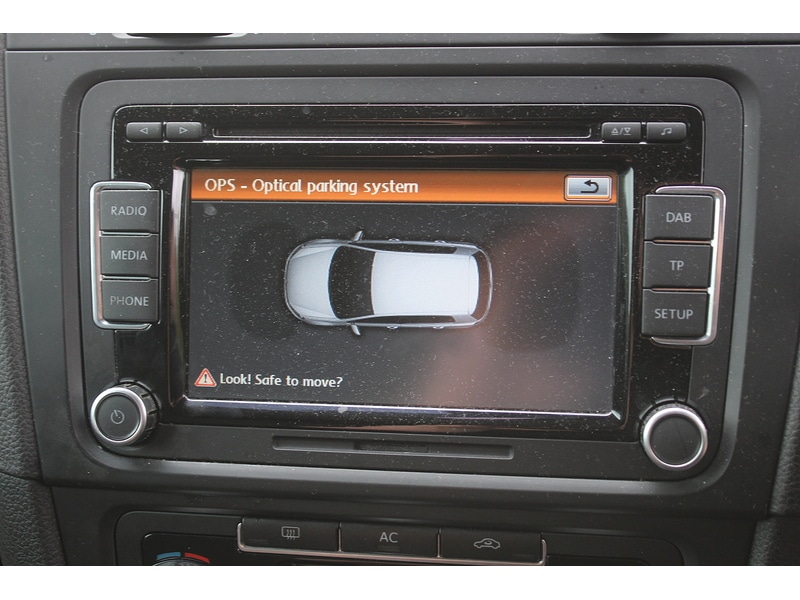 Used Volkswagen Golf 2010 for sale - 76368327: Photo 24