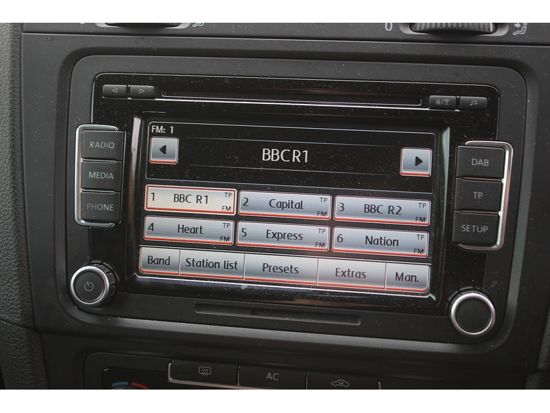 Used Volkswagen Golf 2010 for sale - 76368327: Photo 25