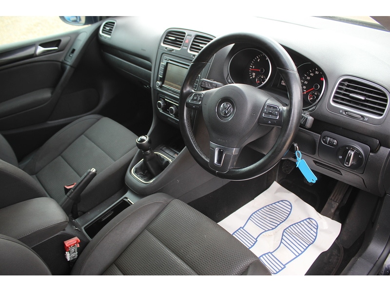 Used Volkswagen Golf 2010 for sale - 76368327: Photo 29