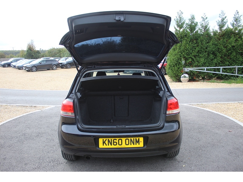 Used Volkswagen Golf 2010 for sale - 76368327: Photo 31