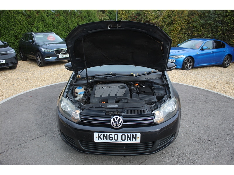 Used Volkswagen Golf 2010 for sale - 76368327: Photo 32